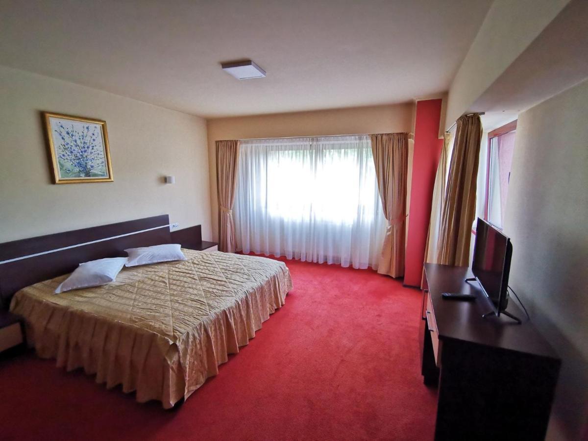 Hotel Severus Zalau Bagian luar foto
